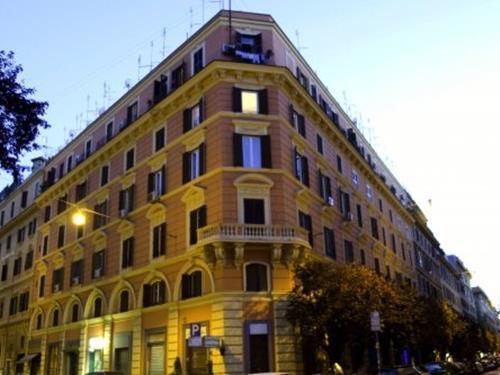 Interno 5 2* Roma