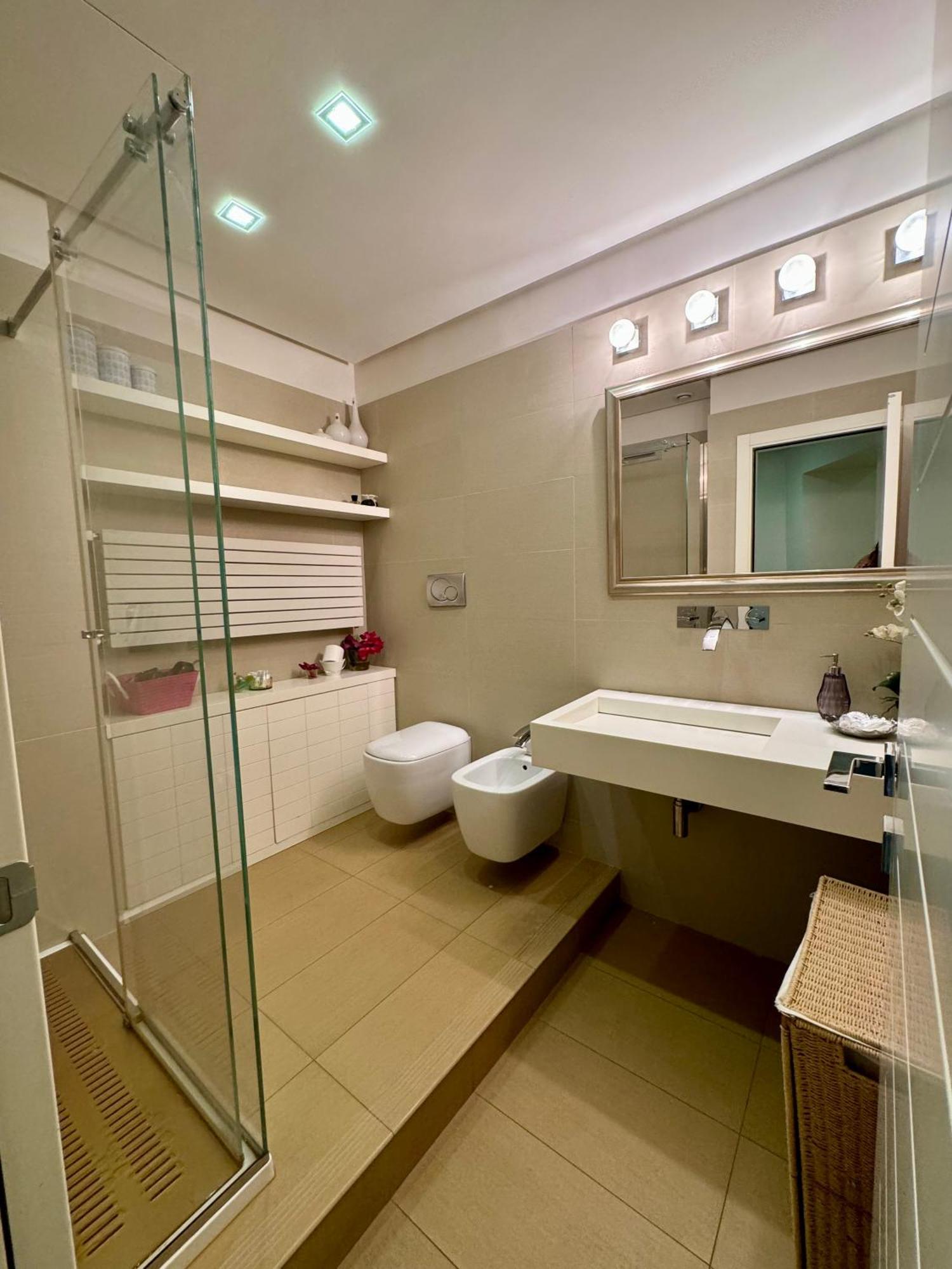 Interno 5 2* Rom