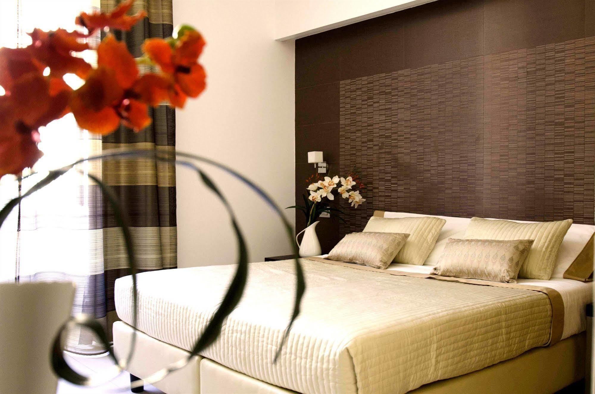 Interno 5 Rom