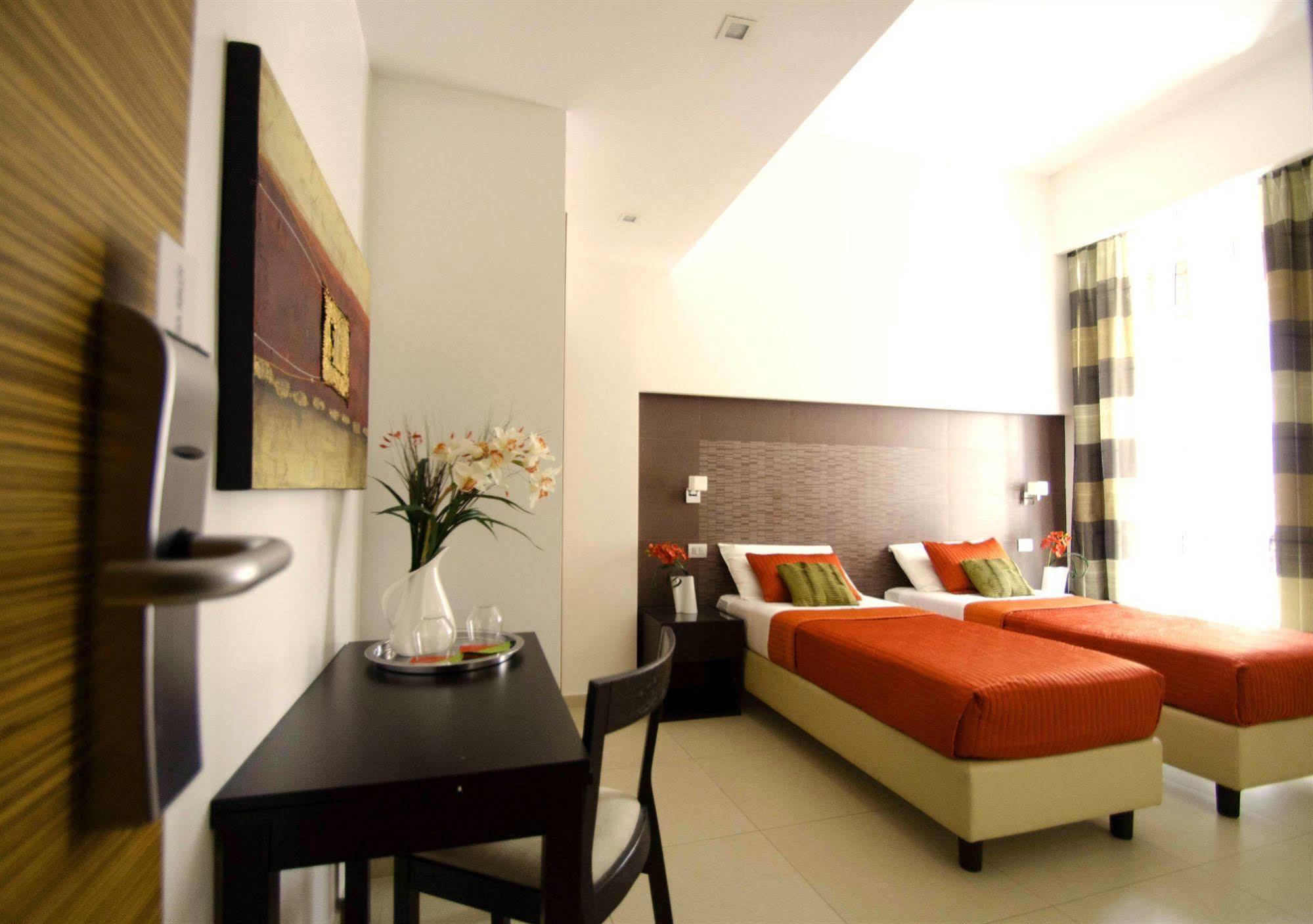 Interno 5 2* Rom